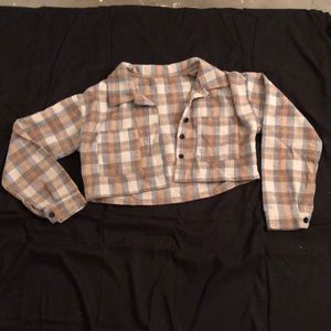 Cute cropped flannel jacket